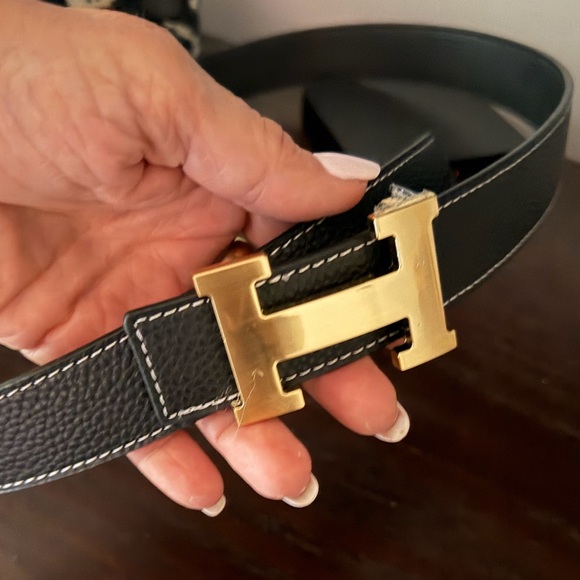 Gold H Buckle unisex Belt - Designer Style 45” L with white stitching - Picture 5 of 9